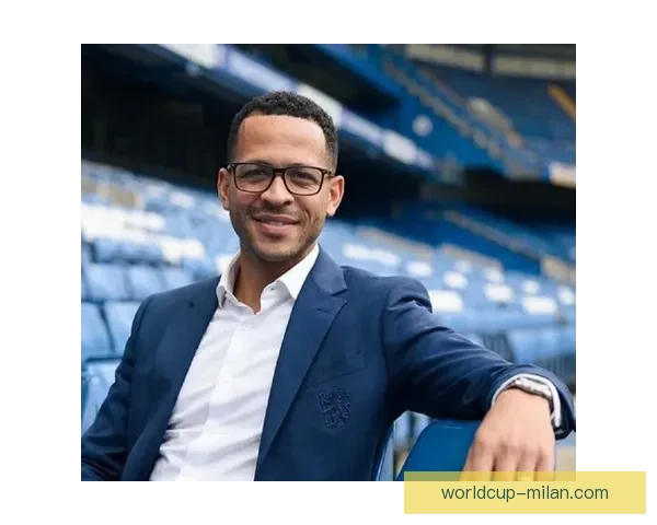 罗塞尼尔称埃斯特旺潜力无限球队挺过艰难十天迎来转机展现韧性与希望